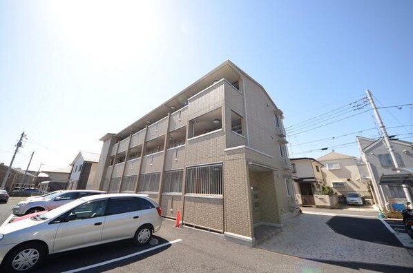 シェドゥーヴルの物件外観写真